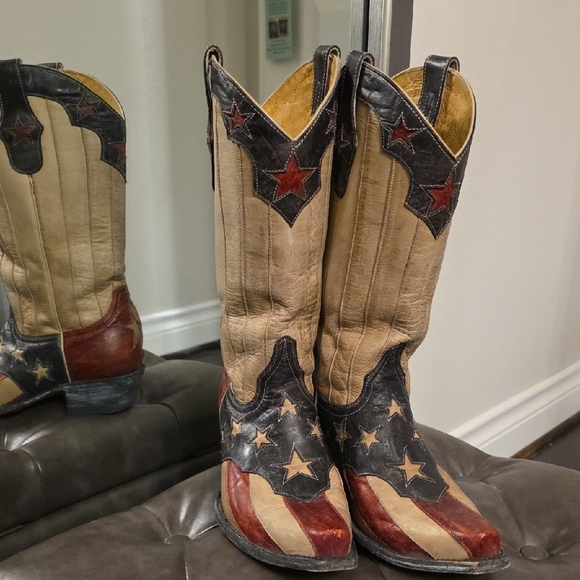 Old Gringo Red, Blue, and Cream Star Ankle Boots - Picture 4 of 16